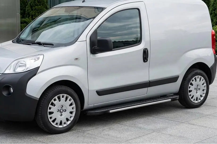 Peugeot Bipper 2008–2017 Bočné nášľapy Bosphorus Grey (2 ks, hliník) Image