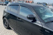 BMW 1 Series E81/E82/E87/E88 2004–2011 Deflektory okien (4 ks, HIC) fotografia 3