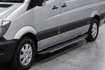 Volkswagen Crafter 2006–2016 Bočné nášľapy Bosphorus Grey (2 ks, hliník) Dlhý/Extra dlhý fotografia 1