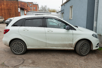 Mercedes B-class W246 2011–2018 Deflektory okien (4 ks, HIC) fotografia 3