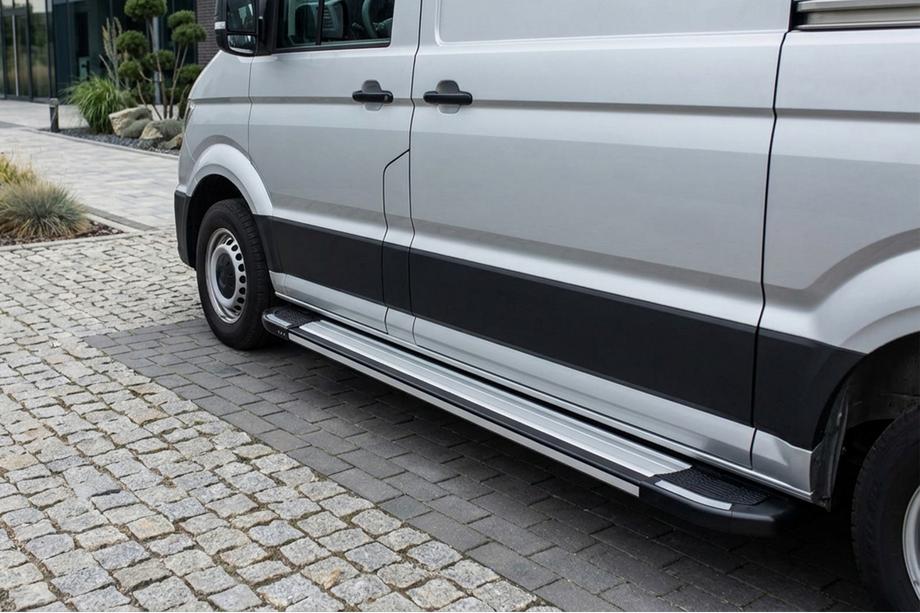 Volkswagen Crafter 2016– Bočné nášľapy Rainbow (2 ks, hliník) Dlhý/Extra dlhý Image