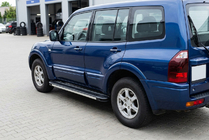 Mitsubishi Pajero Wagon III 1999–2006 Bočné prahy Maya V1 (2 ks, hliník) fotografia 1