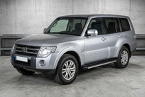 Mitsubishi Pajero Wagon IV 2006–2021 Bočné prahy Maya V1 (2 ks, hliník) fotografia 1