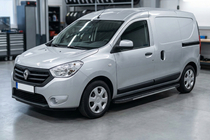 Dacia Dokker 2013–2022 Bočné nášľapy Bosphorus Grey (2 ks, hliník) fotografia 1