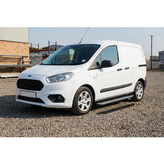Bočné nášľapy BlackLine (2 ks, hliník) Ford Courier 2014–2023 fotografia 1