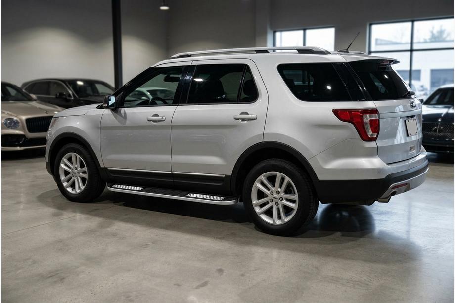 Ford Explorer 2011–2019 Bočné nášľapy Tayga V2 (2 ks, hliník) Image
