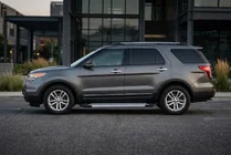 Ford Explorer 2011–2019 Bočné nášľapy New Vision Grey (2 ks, hliník) fotografia 1