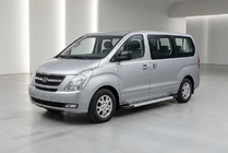 Hyundai H300, H1, Starex 2008–2020 Bočné nášľapy New Vision Grey (2 ks, hliník) fotografia 1