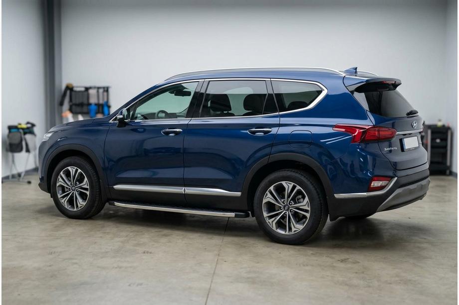 Hyundai Santa Fe 4 2018–2023 Bočné nášľapy BlackLine (2 ks, hliník) Image