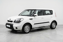 Kia Soul I 2008–2013 Bočné nášľapy Tayga V2 (2 ks, hliník) fotografia 1