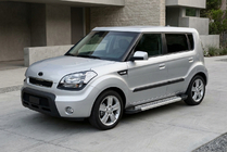 Kia Soul I 2008–2013 Bočné nášľapy New Vision Grey (2 ks, hliník) fotografia 1