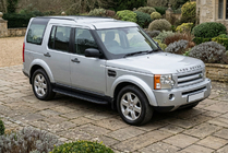 Land Rover Discovery III 2004–2009 Bočné prahy Tayga Black (2 ks, hliník) fotografia 1