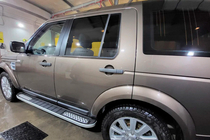 Land Rover Discovery III 2004–2009 Bočné nášľapy Tayga V2 (2 ks, hliník) fotografia 6