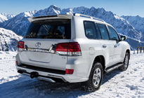 Toyota Land Cruiser 200 2007–2021 Kompletný bodykit 2016-2021 (Limgeni) fotografia 2