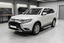 Mitsubishi Outlander 2012–2021 Bočné nášľapy New Vision Grey (2 ks, hliník) fotografia 1
