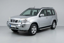 Nissan X-trail T30 2002–2007 BlackLine bočné nášľapy (2 ks, hliník) fotografia 1
