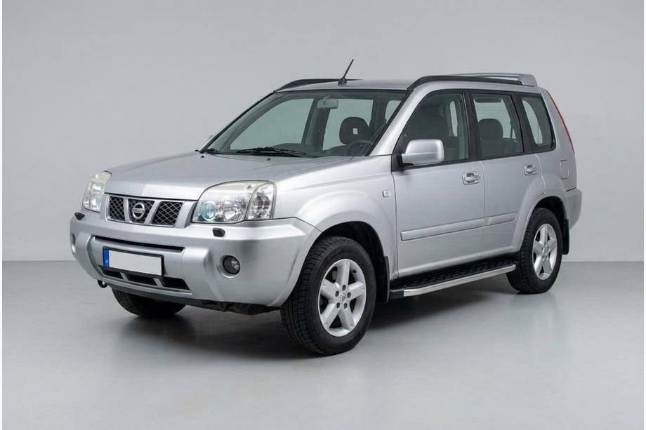 Nissan X-trail T30 2002–2007 BlackLine bočné nášľapy (2 ks, hliník) Image