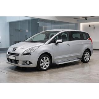 Bočné nášľapy New Vision Grey (2 ks, hliník) Peugeot 5008 2009–2016 fotografia 1