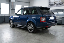 Range Rover Sport 2005–2013 Bočné prahy Tayga Black (2 ks, hliník) fotografia 1