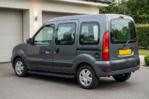 Renault Kangoo 1998–2008 Bočné prahy Tayga Black (2 ks, hliník) fotografia 1