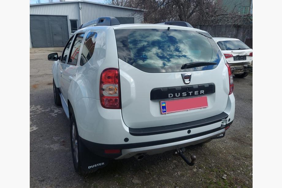Renault Duster 2008–2017 Lišta na zadný nárazník EuroCap (ABS) Fotografia 2