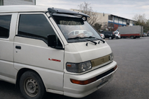 Mitsubishi L300 1986–2013 Clona na čelné sklo fotografia 2