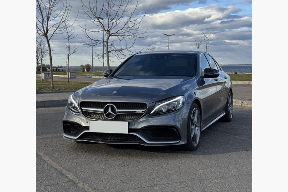 Mercedes C-class W205 2014–2021 Body kit sada s kompletným zadným nárazníkom (AMG C63-designs 2014-2018) Image