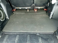 Mitsubishi Outlander 2006–2012 Vanička do kufra (EVA, čierna) pre 7-miestne vozidlo fotografia 7