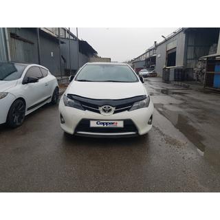 Deflektor kapoty (EuroCap) Toyota Auris 2012–2018 fotografia 2