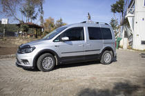 Volkswagen Caddy 2015–2020 Sada líšt a rozširovačov blatníkov 2 dvere, krátky rázvor fotografia 35