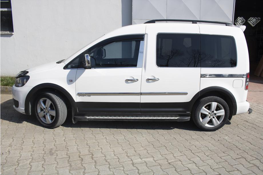 Volkswagen Caddy 2015–2020 Sada líšt a rozširovačov blatníkov 2 dvere, dlhy rázvor Fotografia 12