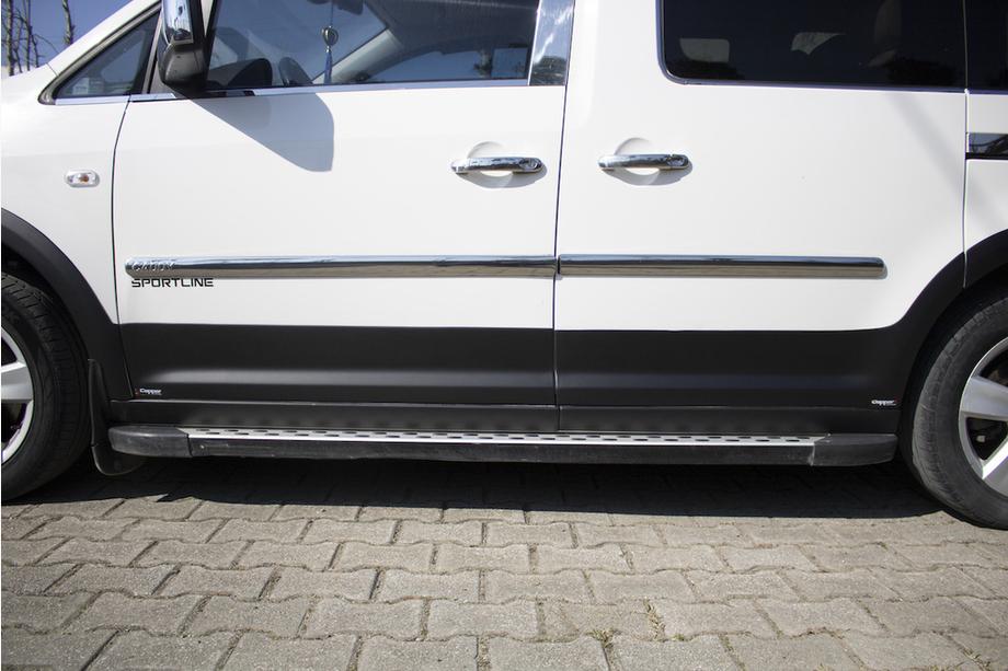 Volkswagen Caddy 2015–2020 Sada líšt a rozširovačov blatníkov 2 dvere, dlhy rázvor Fotografia 29