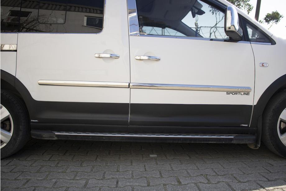 Volkswagen Caddy 2015–2020 Sada líšt a rozširovačov blatníkov 2 dvere, dlhy rázvor Fotografia 32
