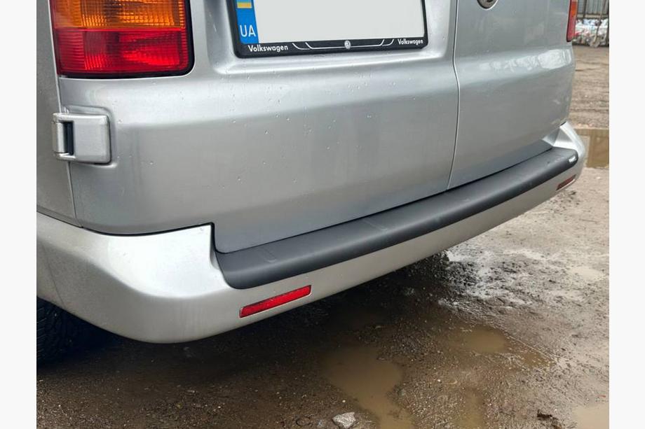 Volkswagen T5 Transporter 2003–2010 Lišta na zadný nárazník EuroCap (ABS) Image