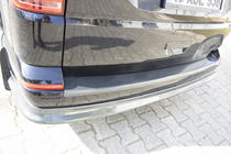 Volkswagen T6 2015–2024 Ochranná lišta na zadný nárazník EuroCap v karbónovom dizajne (ABS) fotografia 6
