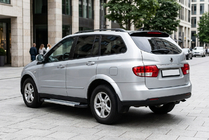 SsangYong Kyron 2005–2014 Bočné prahy New Vision Grey (2 ks, hliník) fotografia 1