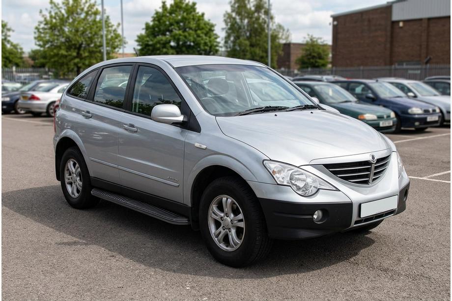 SsangYong Action 2005–2018 Bočné prahy Tayga Black (2 ks, hliník) Image