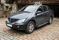SsangYong Action 2005–2018 Bočné nášľapy New Vision Black (2 ks, hliník) fotografia 1