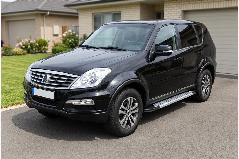 SsangYong Rexton I 2001–2017 Bočné nášľapy Vision New Grey (2 ks, hliník) Image
