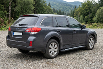 Subaru Outback 2009–2014 Bočné nášľapy New Vision Black (2 ks, hliník) fotografia 1