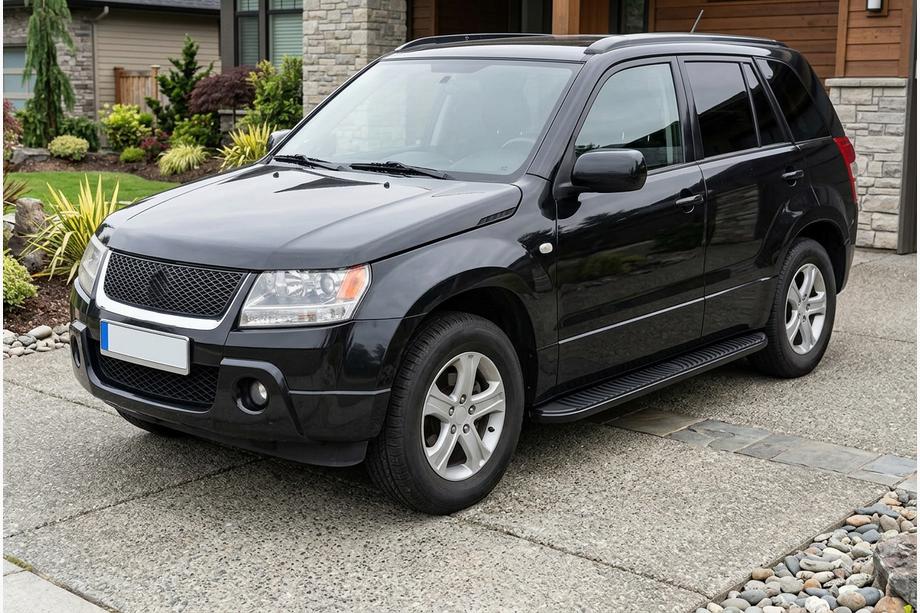 Suzuki Grand Vitara 2005–2017 Bočné prahy Tayga Black (2 ks, hliník) Image