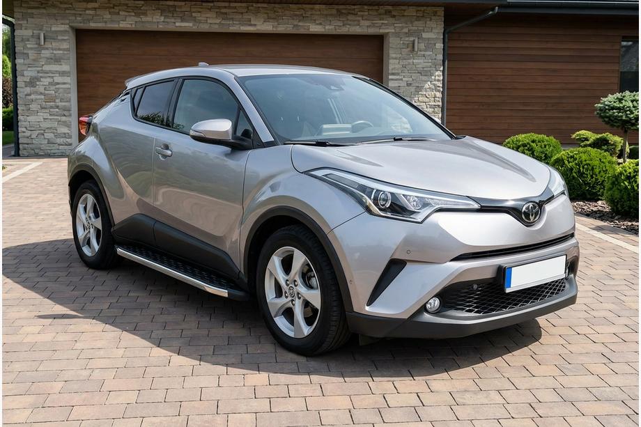 Toyota C-HR 2016–2023 Bočné prahy BlackLine (2 ks., hliník) Image