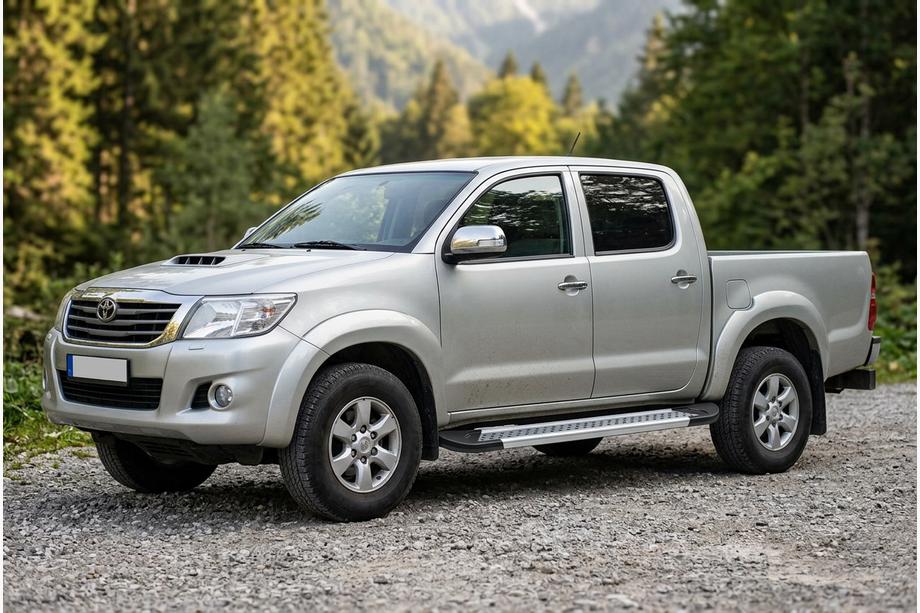 Toyota Hilux 2006–2015 Bočné nášľapy New Vision Grey (2 ks, hliník) Fotografia 1