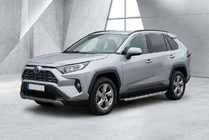 Toyota Rav 4 2019–2025 Bočné nášľapy BlackLine (2 ks, hliník) fotografia 1