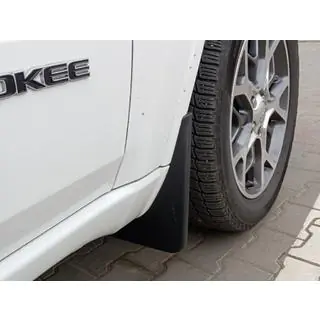Zásterky Premium (4 ks) Jeep Grand Cherokee WK2 2010–2021 fotografia 1