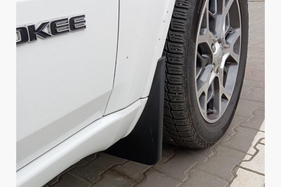 Jeep Grand Cherokee WK2 2010–2021 Zásterky Premium (4 ks) Image