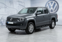Volkswagen Amarok 2010–2022 Bočné prahy Tayga Black (2 ks, hliník) fotografia 1