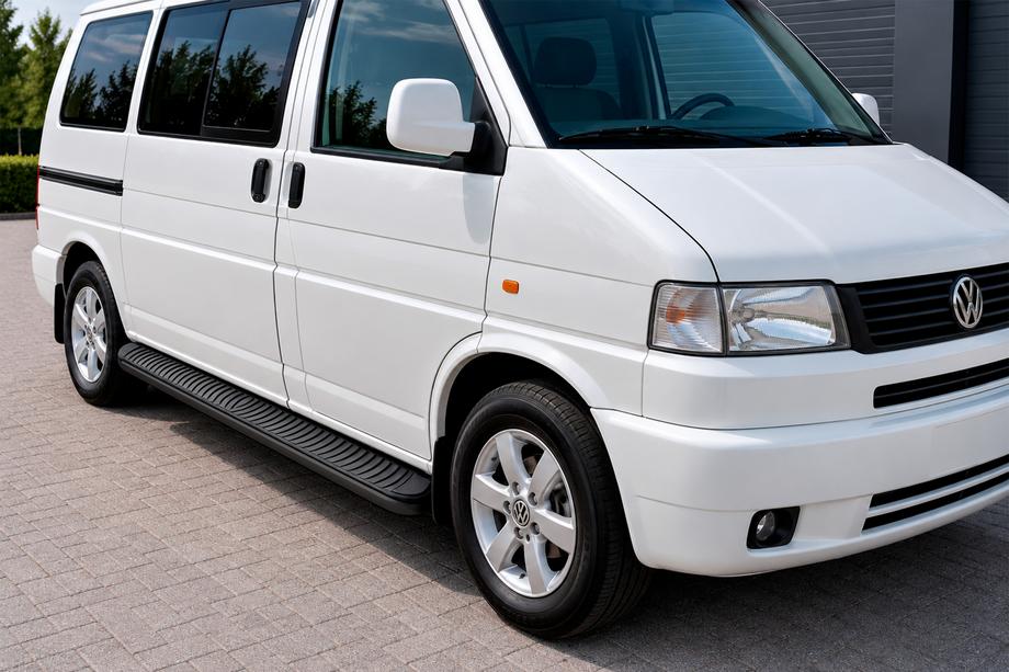 Volkswagen T4 Transporter 1990–2003 Bočné prahy Tayga Black (2 ks, hliník) Len pre krátky rázvor Image
