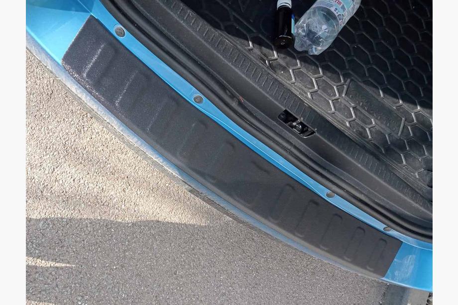 Renault Scenic/Grand 2009–2016 Chrómová lišta na zadný nárazník DDU (pre Grand, ABS) Fotografia 4