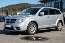 Dodge Journey 2008–2020 Bočné nášľapy Tayga V2 (2 ks, hliník) fotografia 1